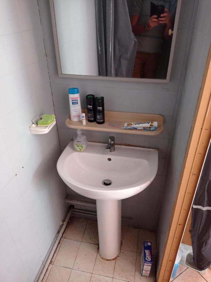 Chambre Meublee Independante, Avec Piscine Et Jardin, 1 Lit Pour 2 Personnes Direct Gare Aeroport تولوز المظهر الخارجي الصورة